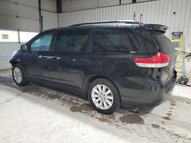 2012 Toyota Sienna XLE