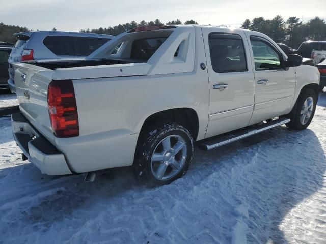 2013 Chevrolet Avalanche LTZ