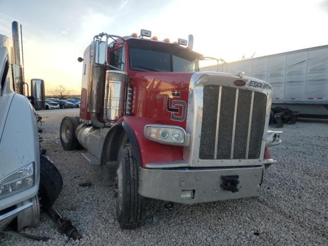 2012 Peterbilt 388