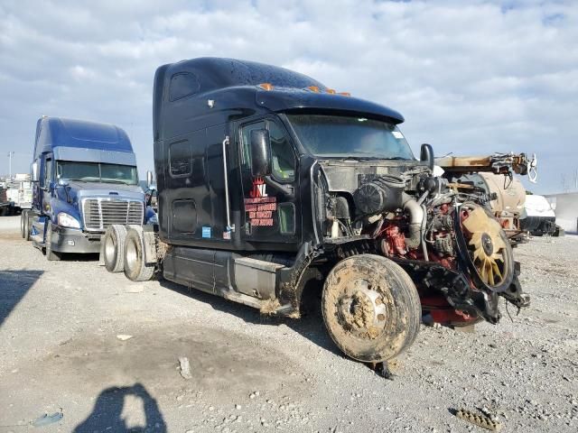 2013 Peterbilt 587