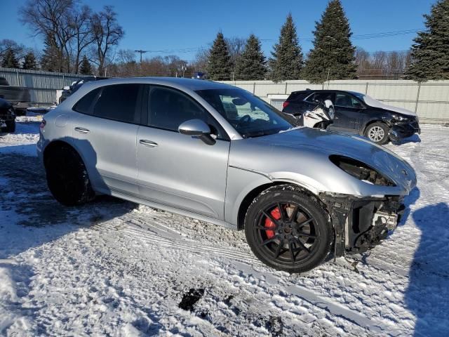 2015 Porsche Macan Turbo