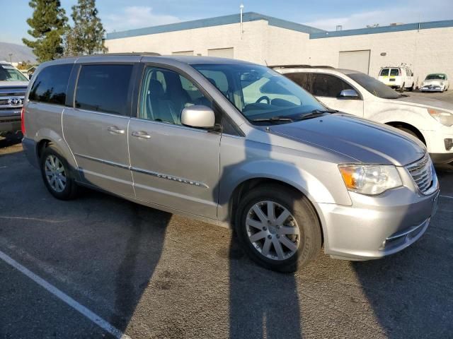 2016 Chrysler Town & Country Touring