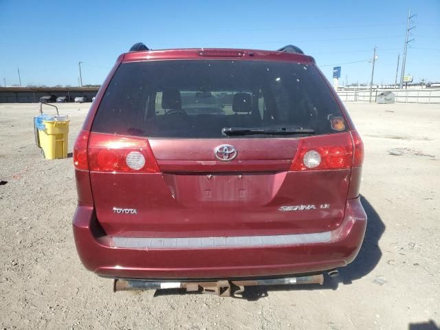 2009 Toyota Sienna CE