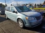 2009 Chrysler Town & Country Limited