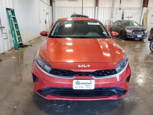 2023 KIA Forte LX