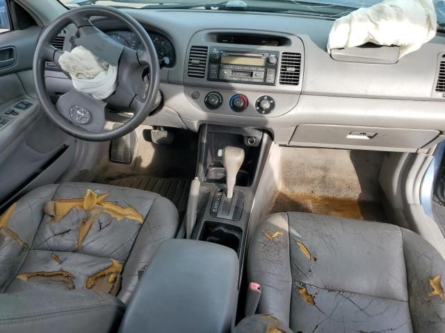 2002 Toyota Camry LE