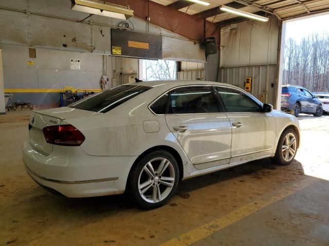 2014 Volkswagen Passat SEL