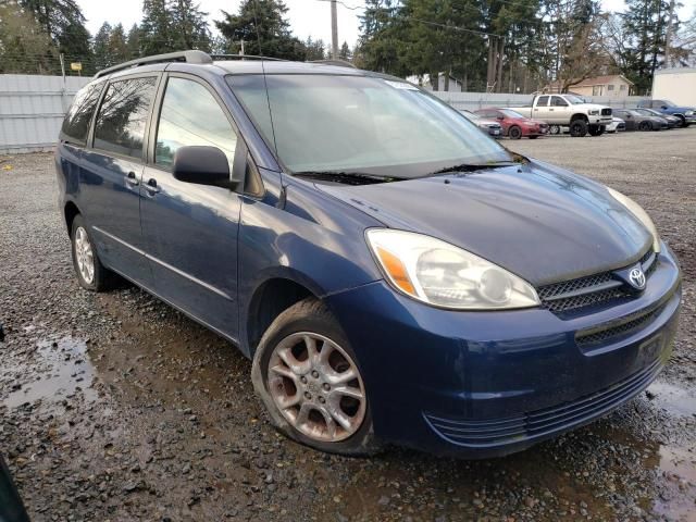 2005 Toyota Sienna LE