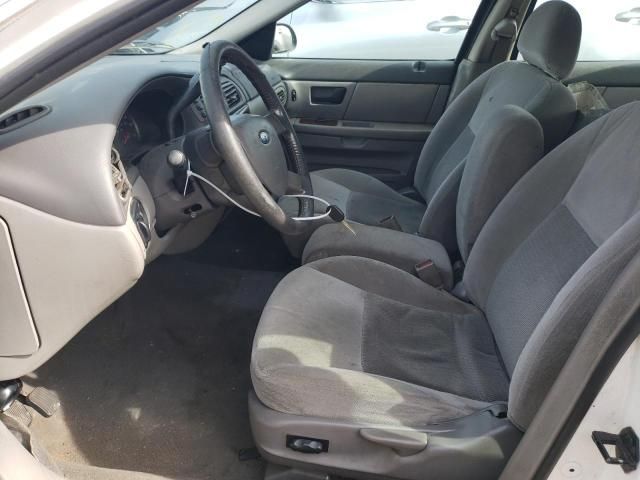 2005 Ford Taurus SEL