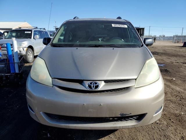 2006 Toyota Sienna LE