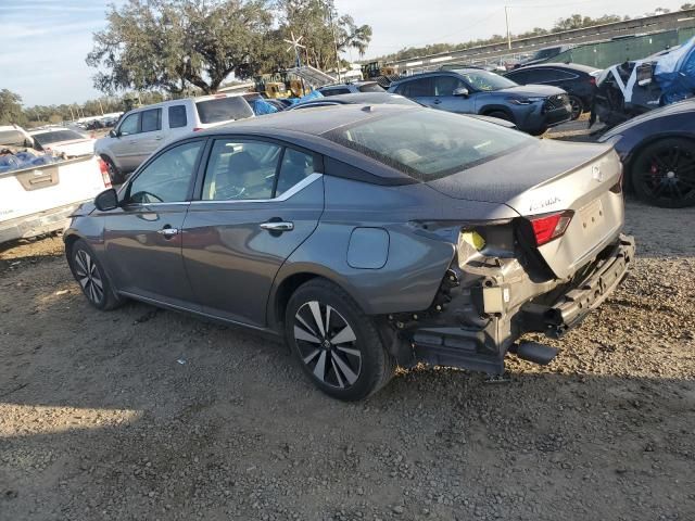 2022 Nissan Altima SV