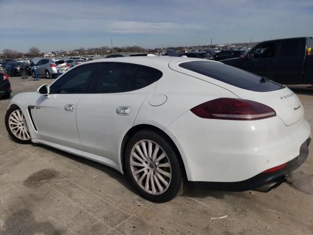 2015 Porsche Panamera SE Hybrid