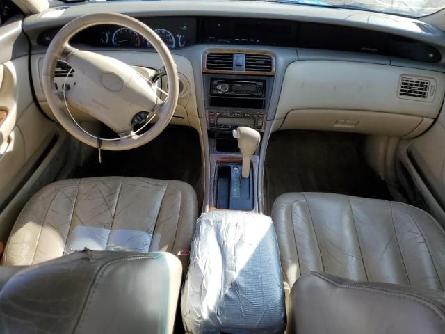 2004 Toyota Avalon XL