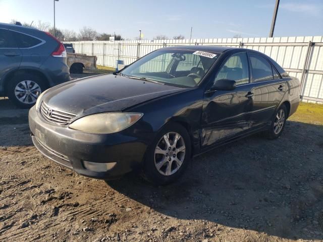 2005 Toyota Camry LE