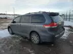 2013 Toyota Sienna XLE