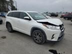 2017 Toyota Highlander SE