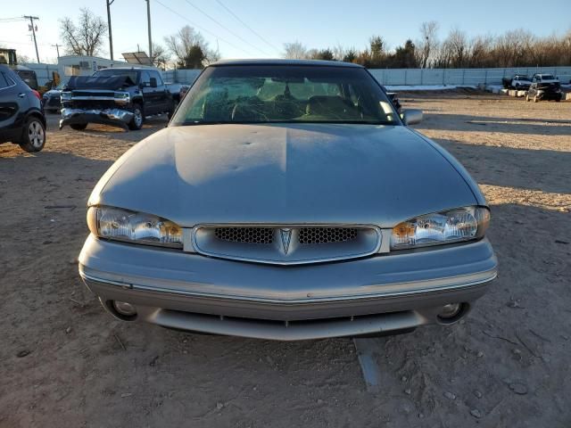 1998 Pontiac Bonneville SE