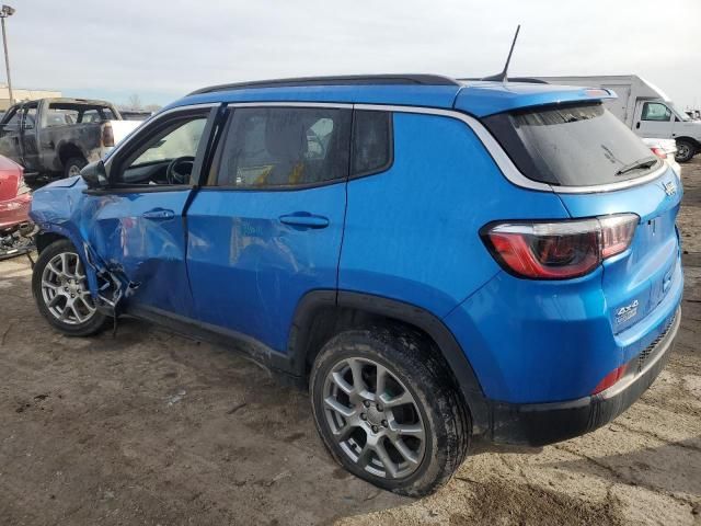 2022 Jeep Compass Latitude LUX