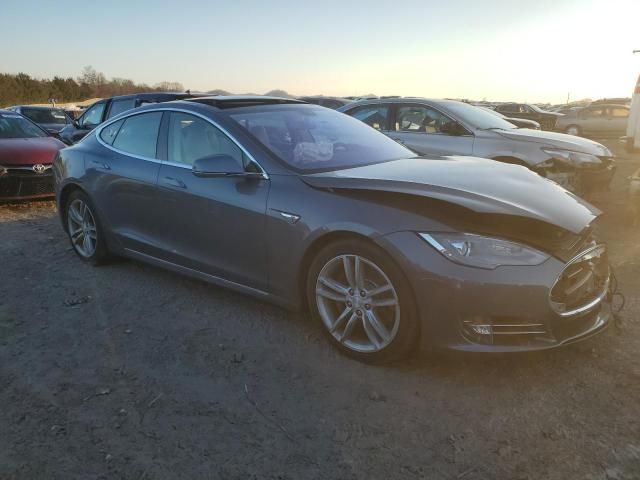 2014 Tesla Model S