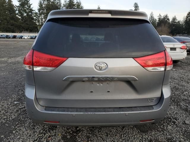 2011 Toyota Sienna XLE