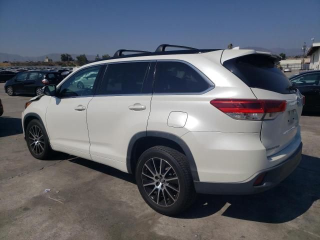 2018 Toyota Highlander SE