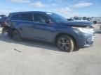 2018 Toyota Highlander LE