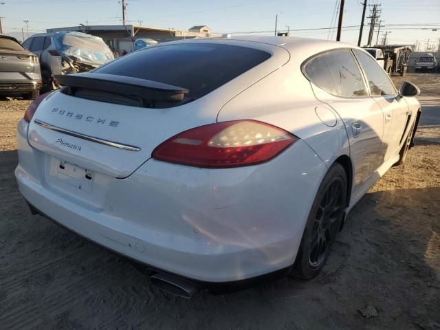 2012 Porsche Panamera 2