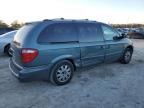 2005 Chrysler Town & Country Limited