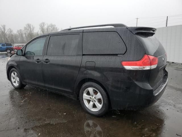 2011 Toyota Sienna LE