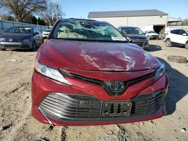 2018 Toyota Camry XSE