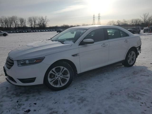 2016 Ford Taurus SEL