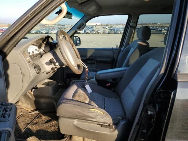 2004 Ford Explorer Sport Trac