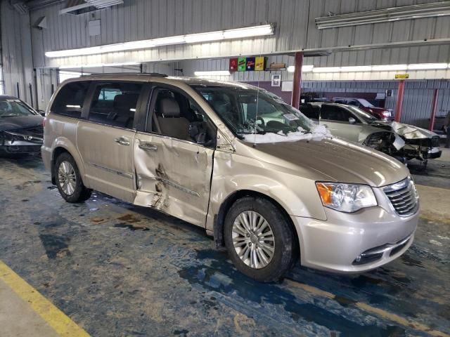 2012 Chrysler Town & Country Limited