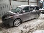 2013 Toyota Sienna LE