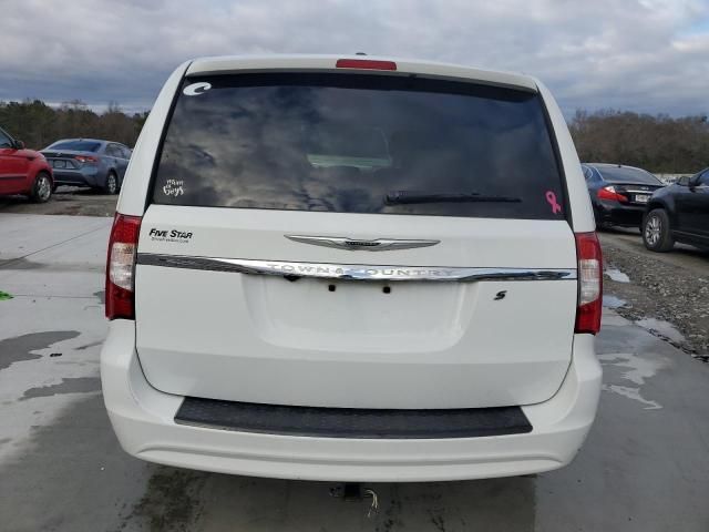 2014 Chrysler Town & Country S