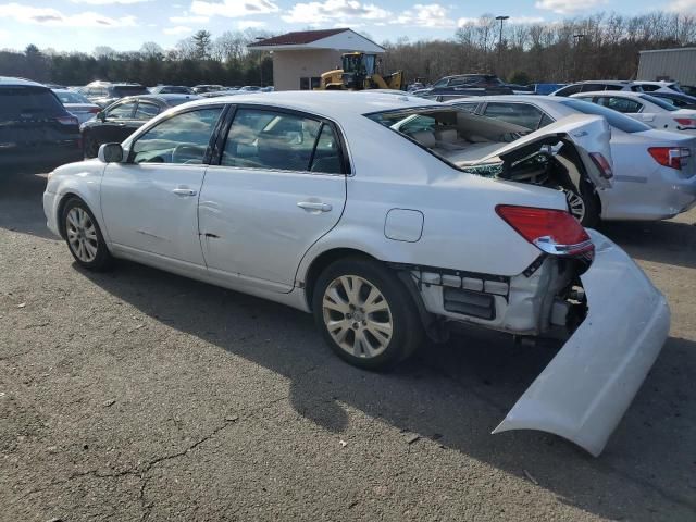 2010 Toyota Avalon XL