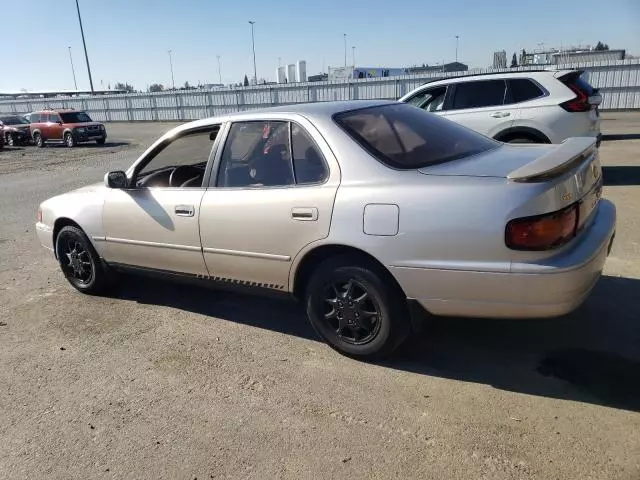 1995 Toyota Camry LE