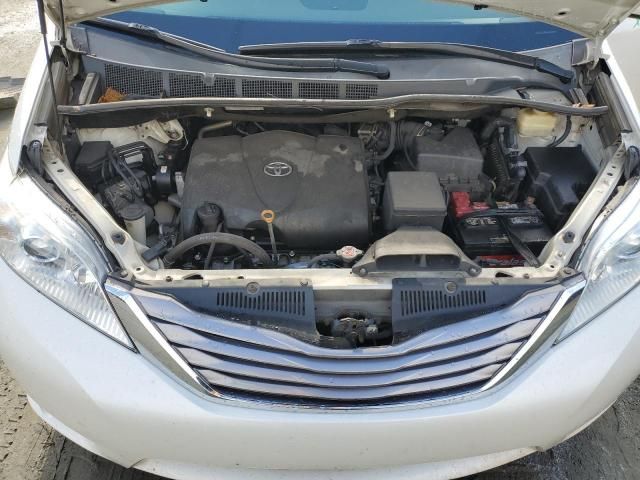 2017 Toyota Sienna XLE