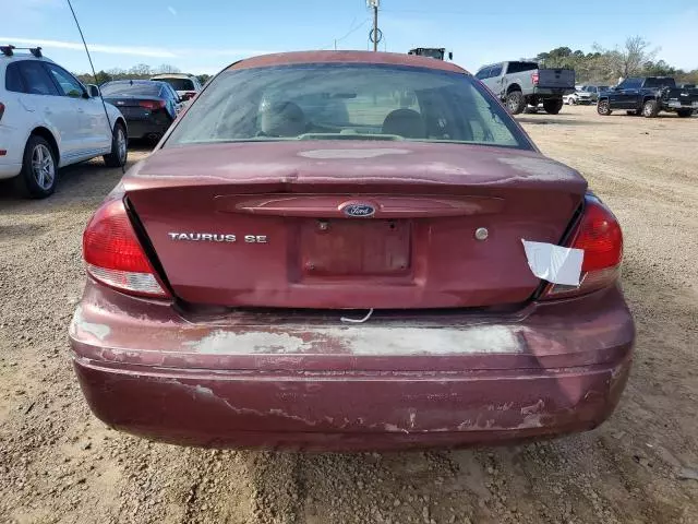 2006 Ford Taurus SE