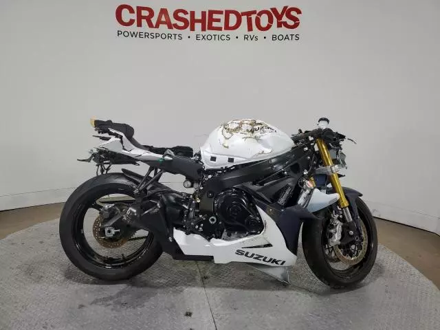 2023 Suzuki GSX-R750