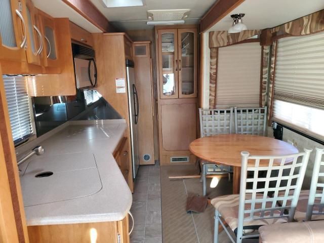 2004 Pace American 2004 Workhorse Custom Chassis Motorhome Chassis W2