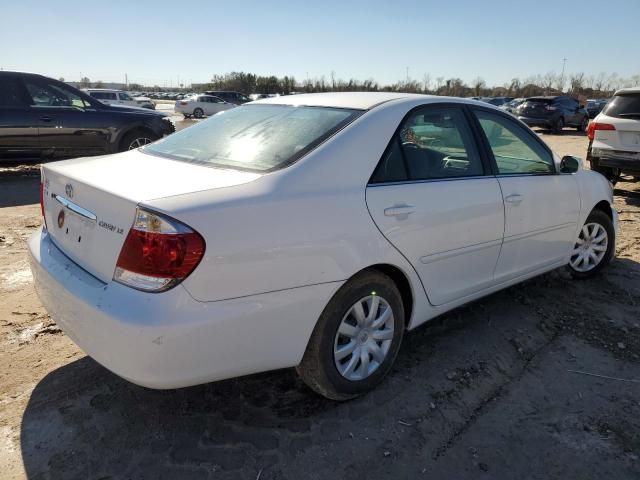 2005 Toyota Camry LE