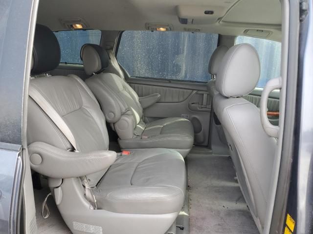 2009 Toyota Sienna XLE