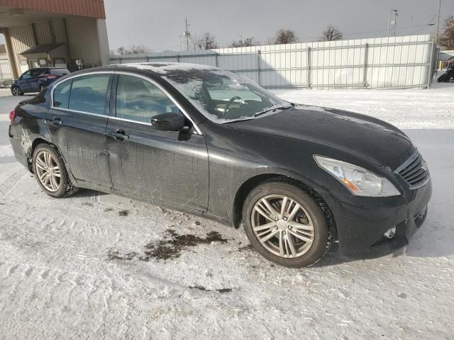 2015 Infiniti Q40