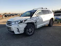 Salvage cars for sale at Eugene, OR auction: 2018 Toyota Highlander SE