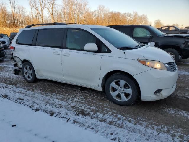 2011 Toyota Sienna LE