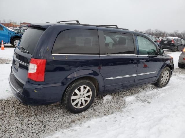 2013 Chrysler Town & Country Touring