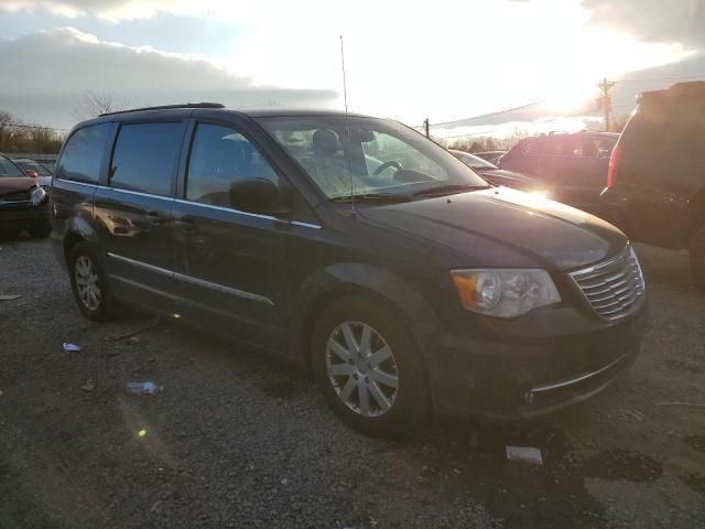 2014 Chrysler Town & Country Touring