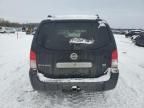 2005 Nissan Pathfinder LE