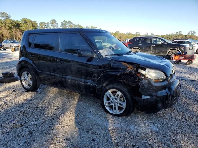 2011 KIA Soul +